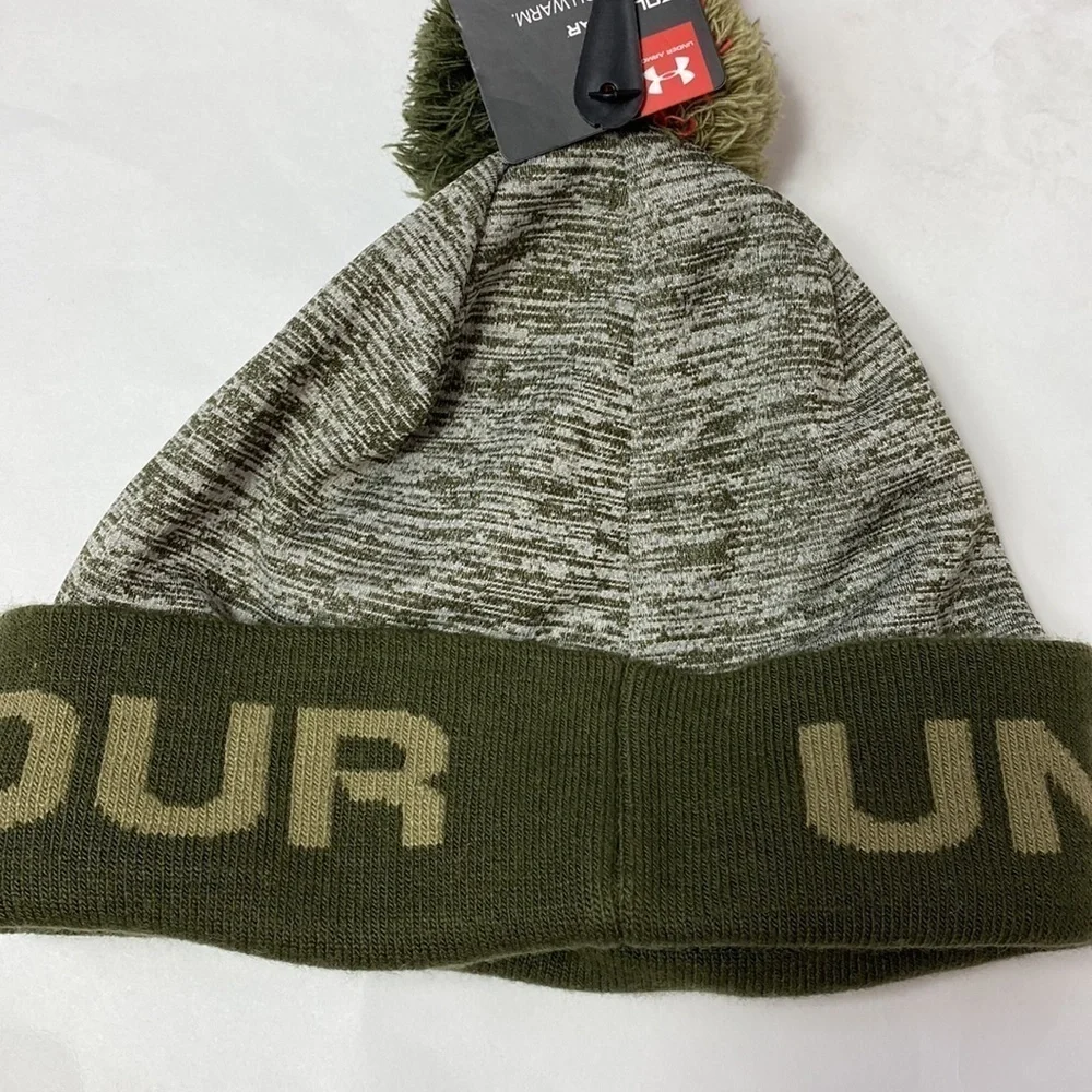 Under Armour Gametime green pom pom beanie NWT